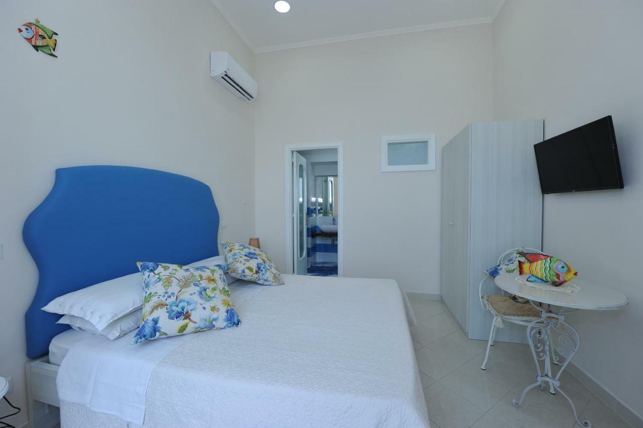 Mavi Apartments ปิอาโนดิซอร์เรนโต ภายนอก รูปภาพ