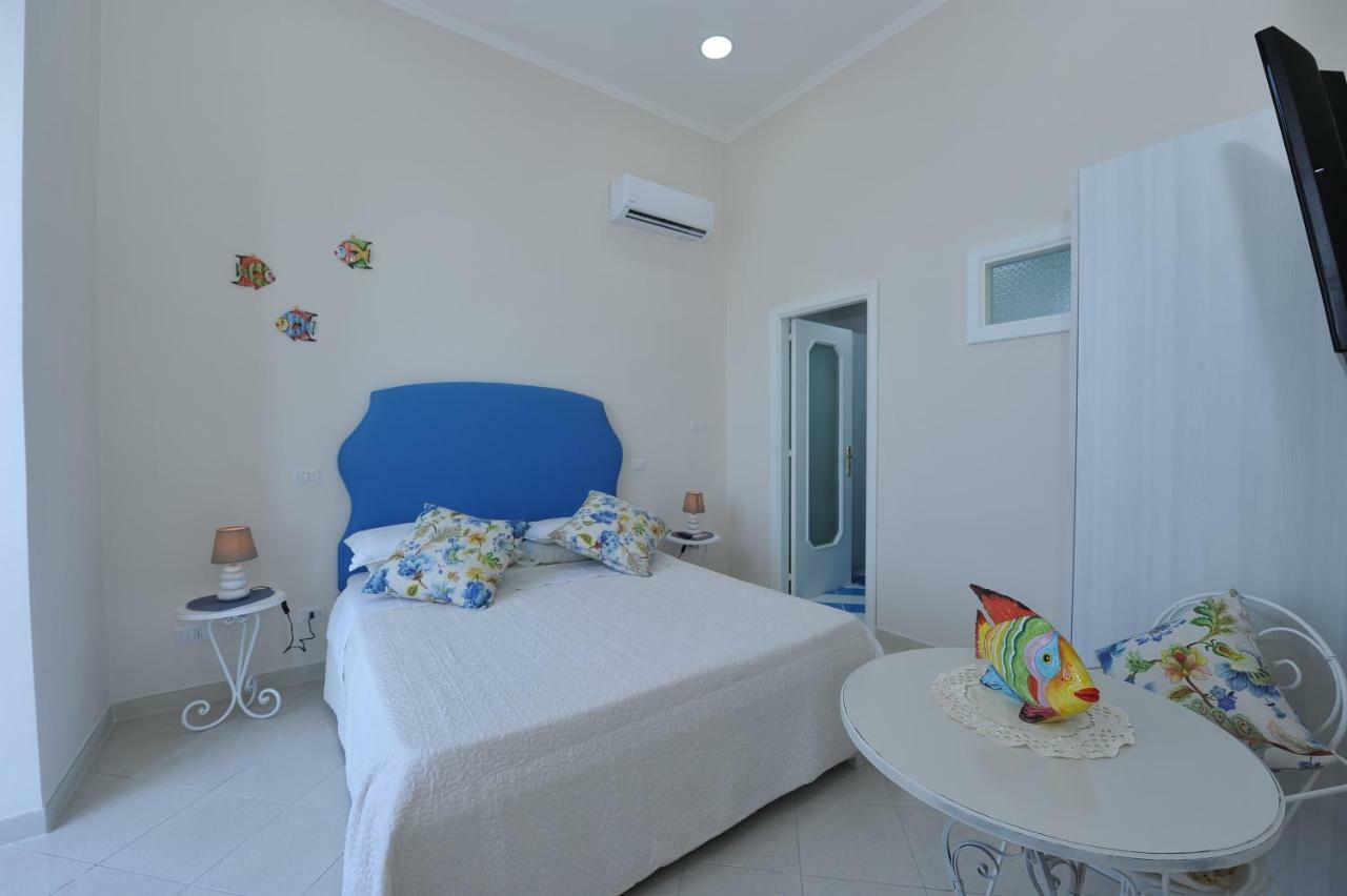 Mavi Apartments ปิอาโนดิซอร์เรนโต ภายนอก รูปภาพ