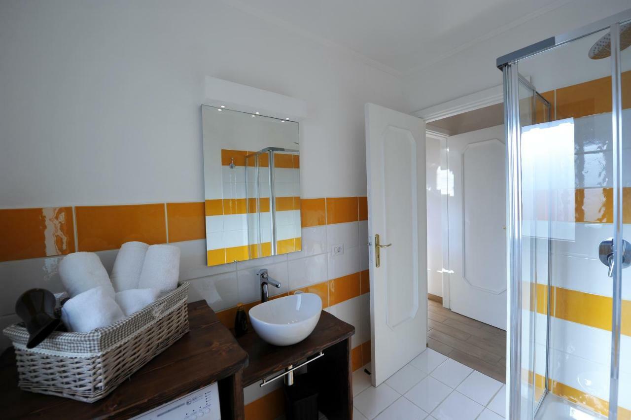 Mavi Apartments ปิอาโนดิซอร์เรนโต ภายนอก รูปภาพ